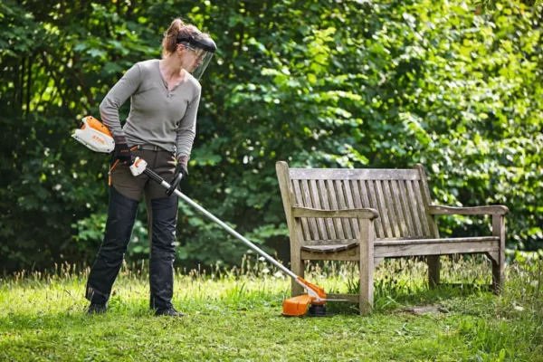 Débroussailleuse Stihl FSA 86 R sans chargeur ni batterie – Image 2
